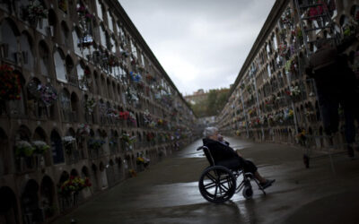 Y hablando de lápidas funerarias